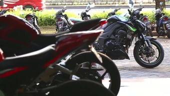 国产机车夜跑视频,速度与激情的视觉盛宴