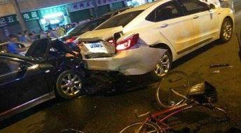 日系车和国产车碰撞视频