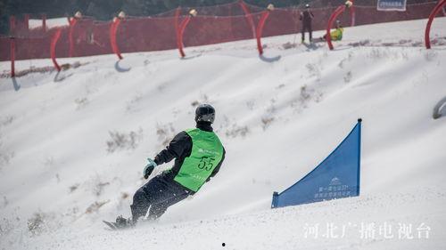 国产爬雪坡挑战视频