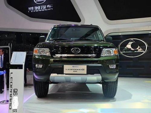 国产猎豹q6越野视频,国产硬派SUV的极限挑战之旅